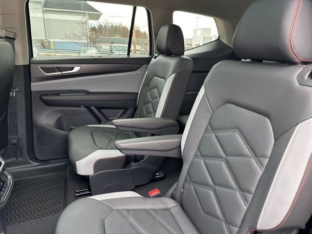 New 2026 Volkswagen Atlas Peak Edition AWD/4WD image 16