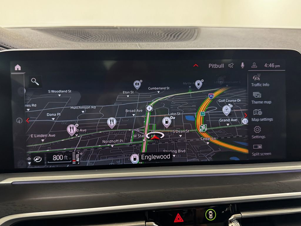 Used 2022 BMW X7 xDrive40i w/ Executive Package image 21