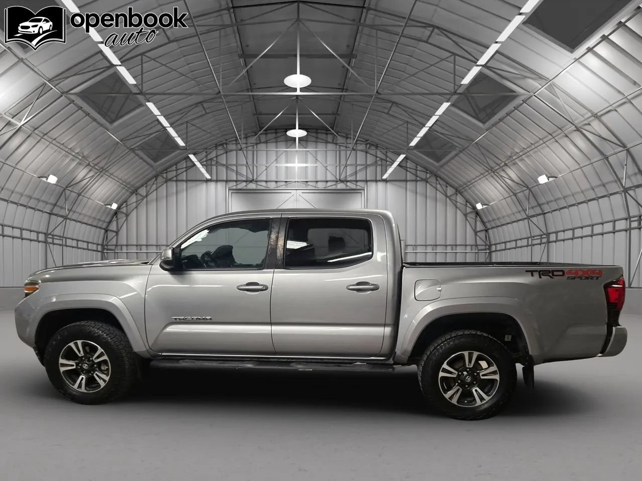 Used 2019 Toyota Tacoma TRD Sport AWD/4WD image 8