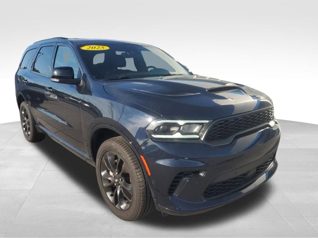 Used 2025 Dodge Durango GT AWD/4WD image 9