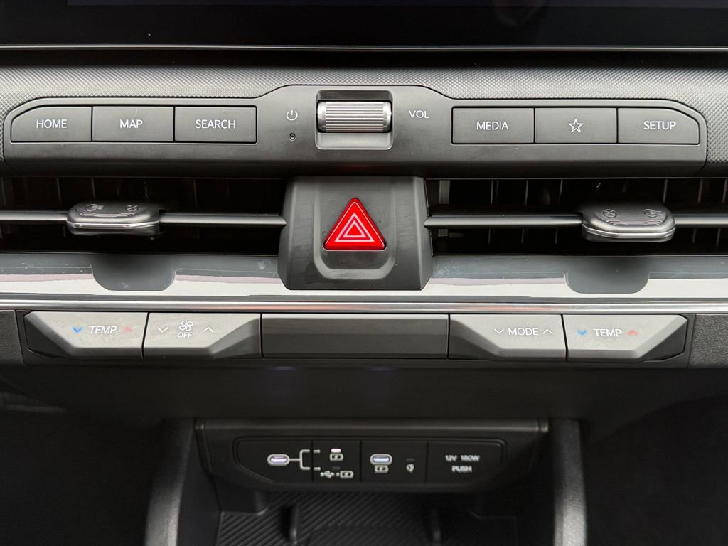 Certified 2025 Kia K4 EX image 17