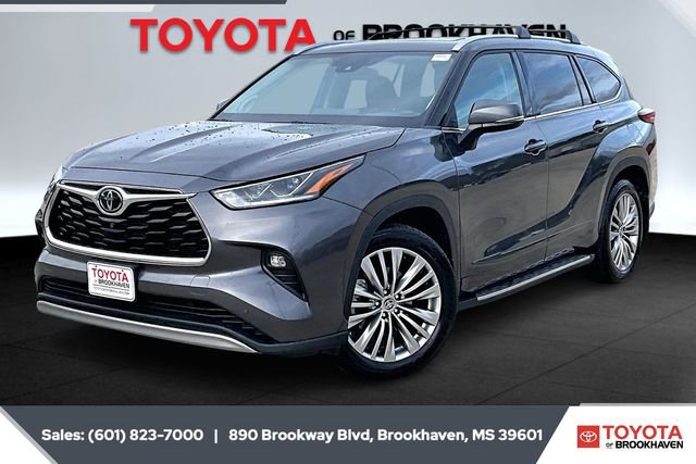 Used 2022 Toyota Highlander Platinum image 10