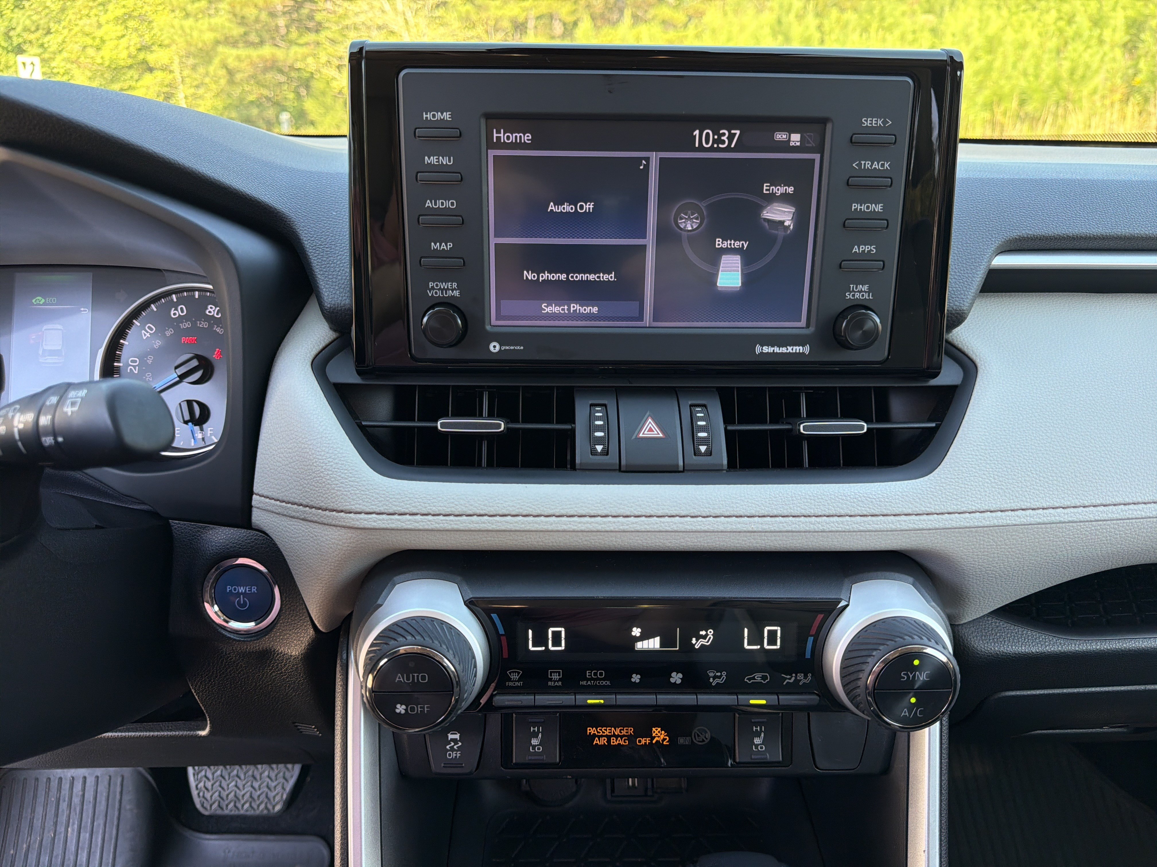 Used 2022 Toyota RAV4 XLE Premium AWD/4WD image 28