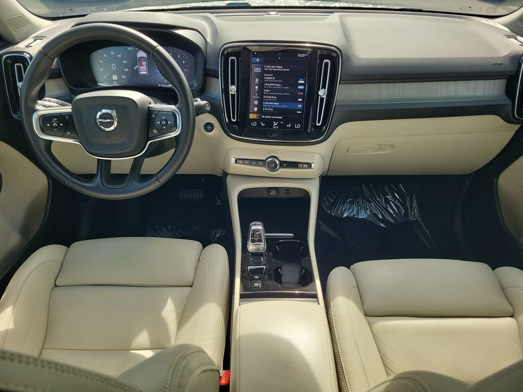 Used 2021 Volvo XC40 T5 Inscription AWD/4WD image 14