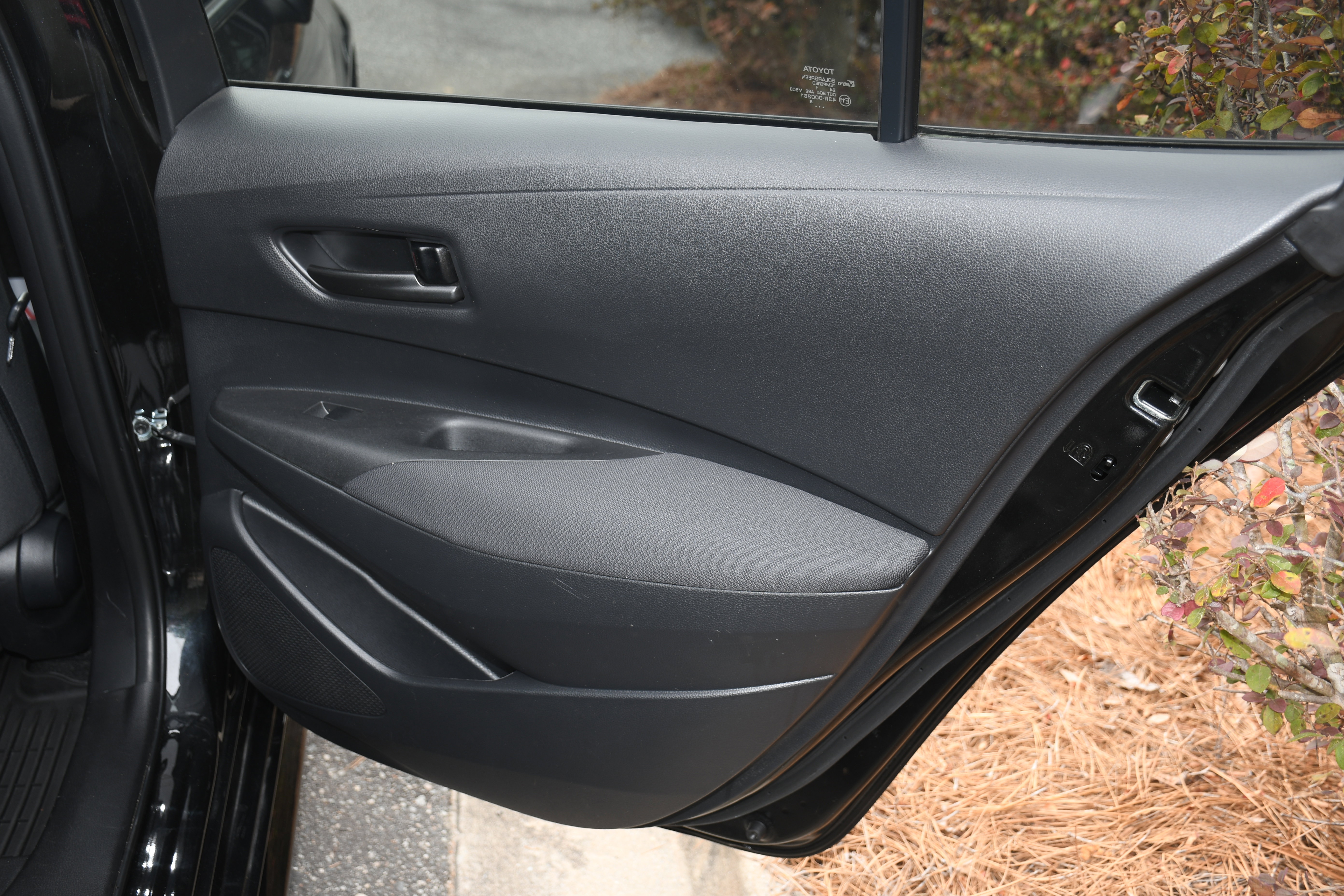 Certified 2022 Toyota Corolla LE FWD image 18