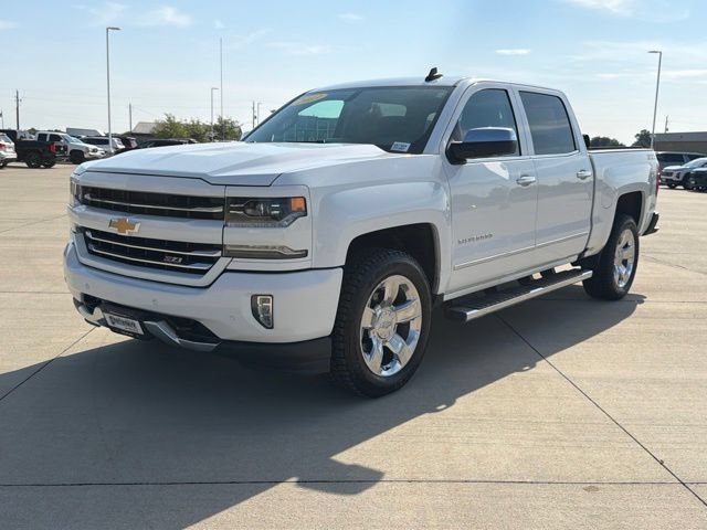Used 2018 Chevrolet Silverado 1500 LTZ Z71 w/ LTZ Plus Package AWD/4WD image 2