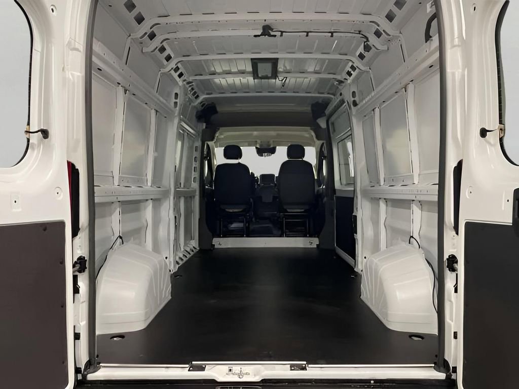 New 2025 RAM ProMaster 2500 w/ Quick Order Package 22G SLT image 20