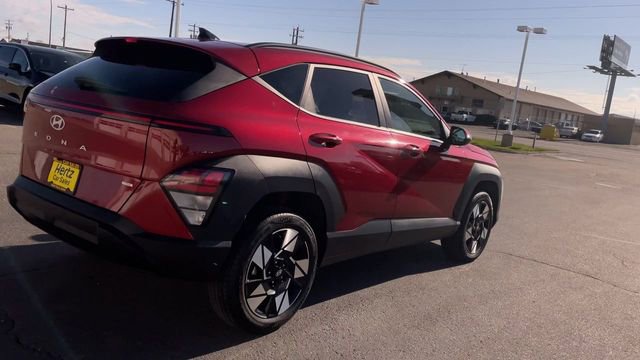 Used 2025 Hyundai Kona SEL AWD/4WD image 9