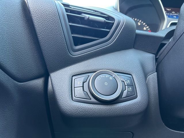 Used 2019 Ford Escape SE AWD/4WD image 25