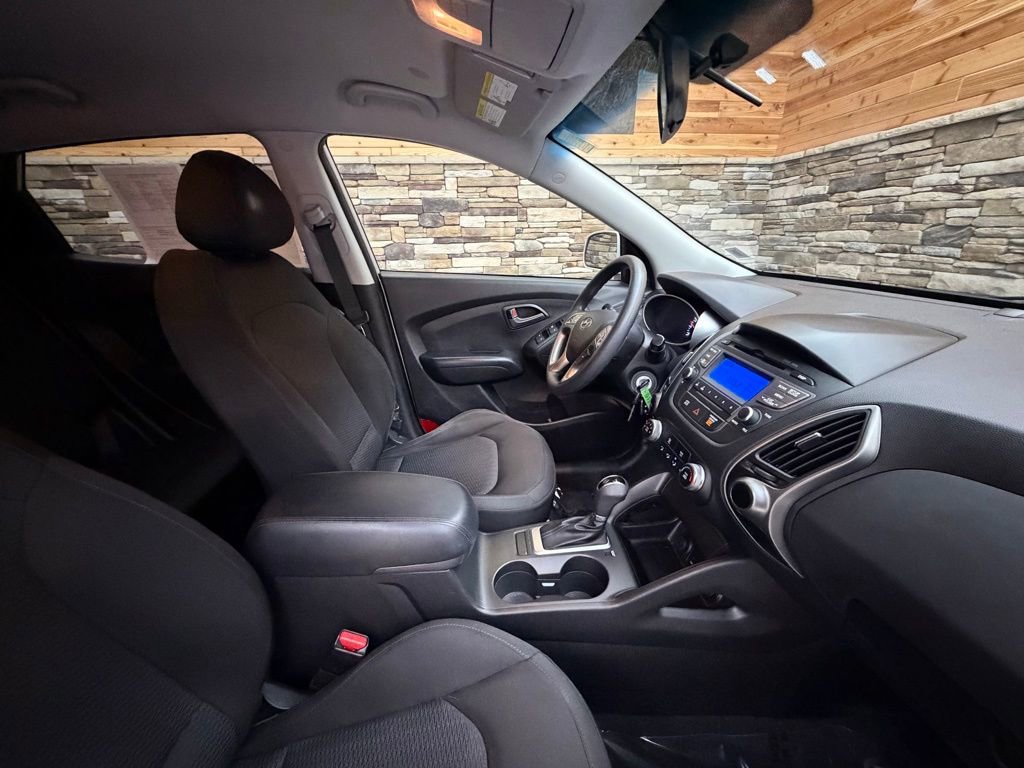 Used 2015 Hyundai Tucson GLS image 14