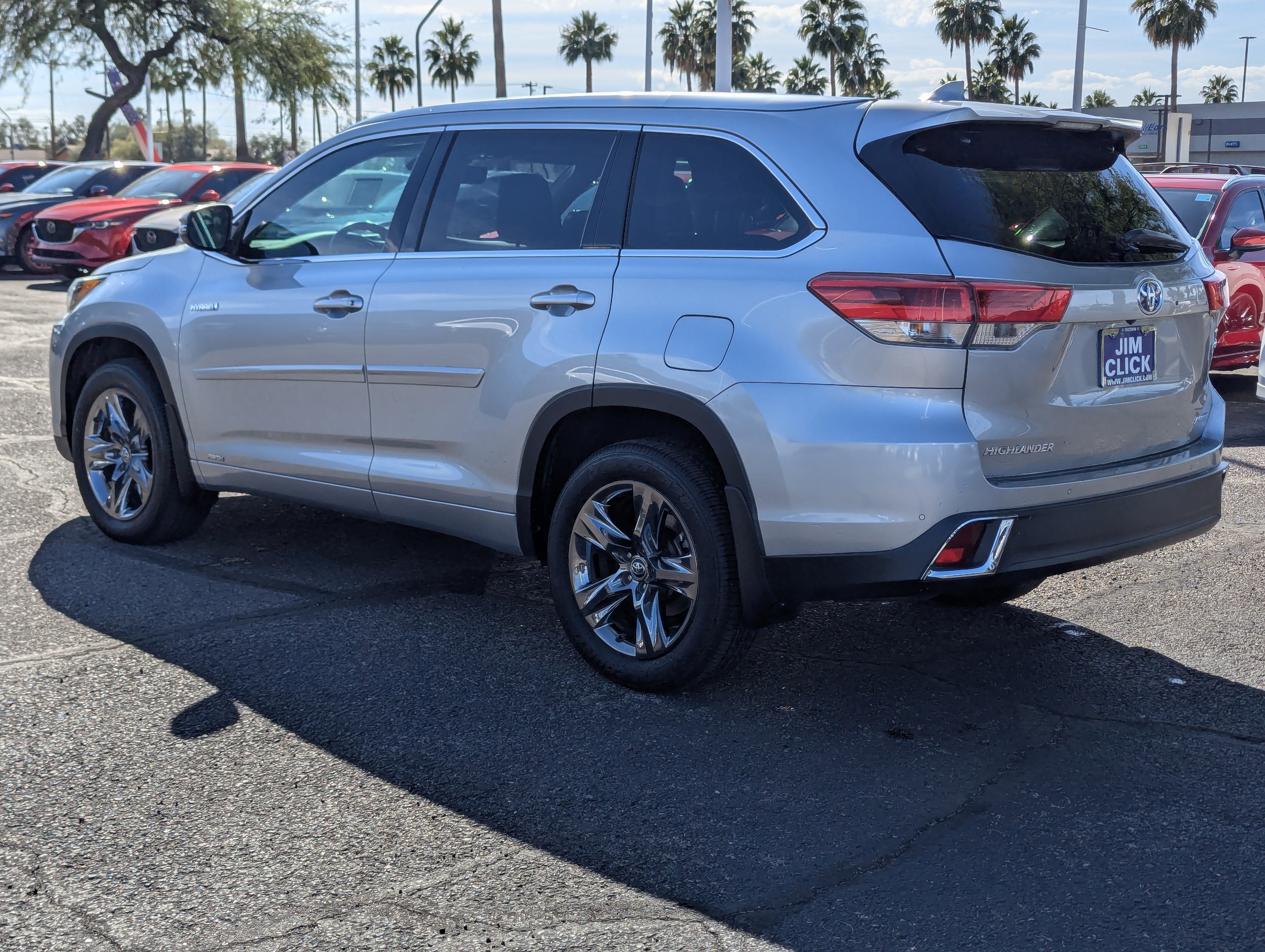 Used 2018 Toyota Highlander Limited Platinum image 4
