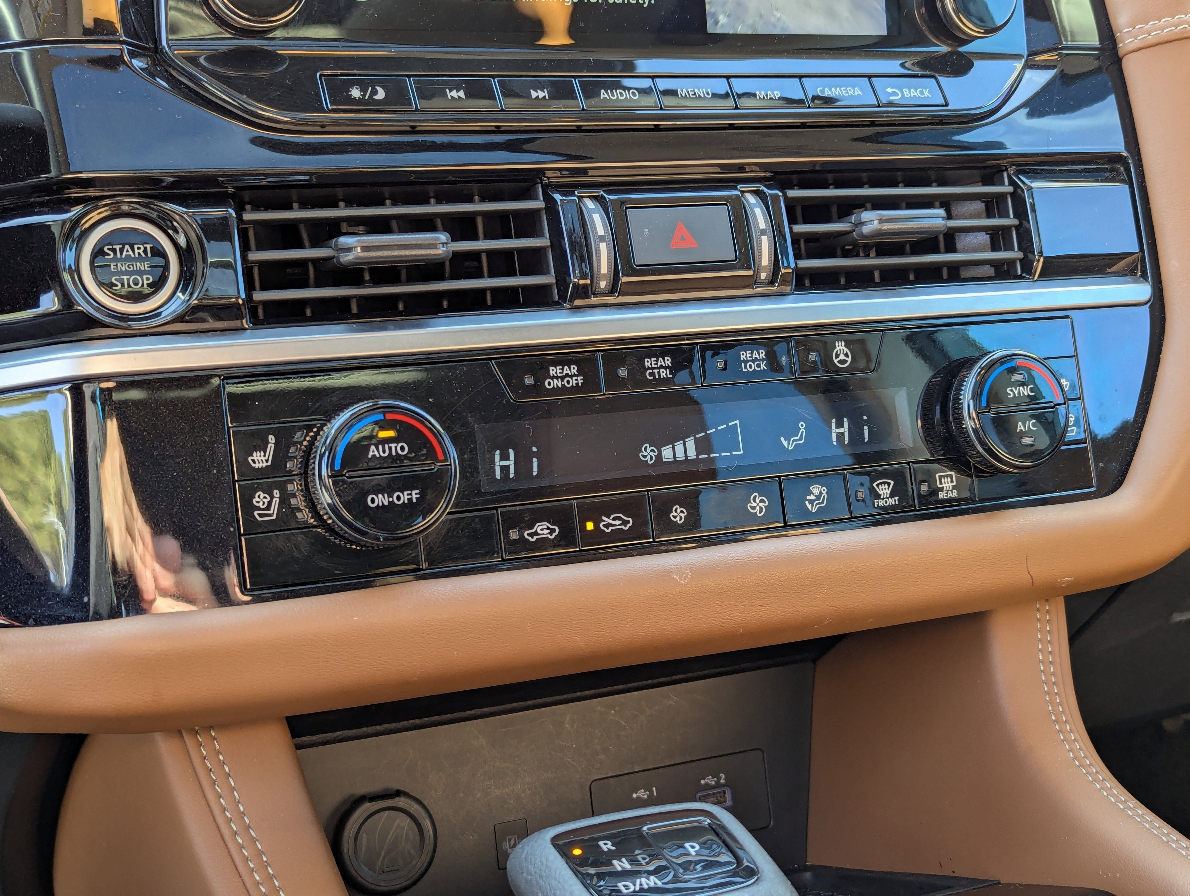 Used 2023 Nissan Pathfinder Platinum w/ Cargo Package image 25