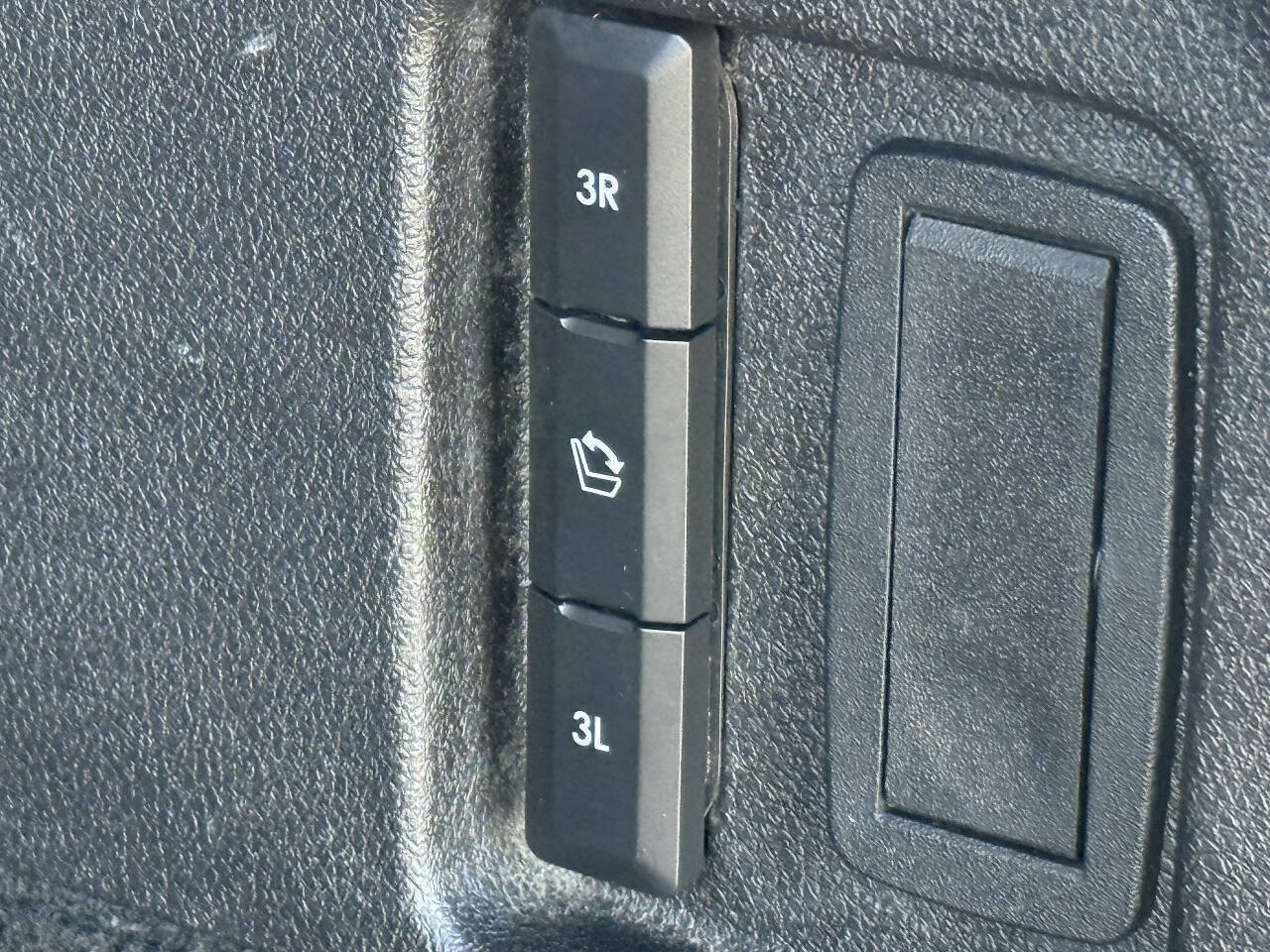 Used 2020 Lincoln Aviator Reserve w/ Equipment Group 202A AWD/4WD image 18