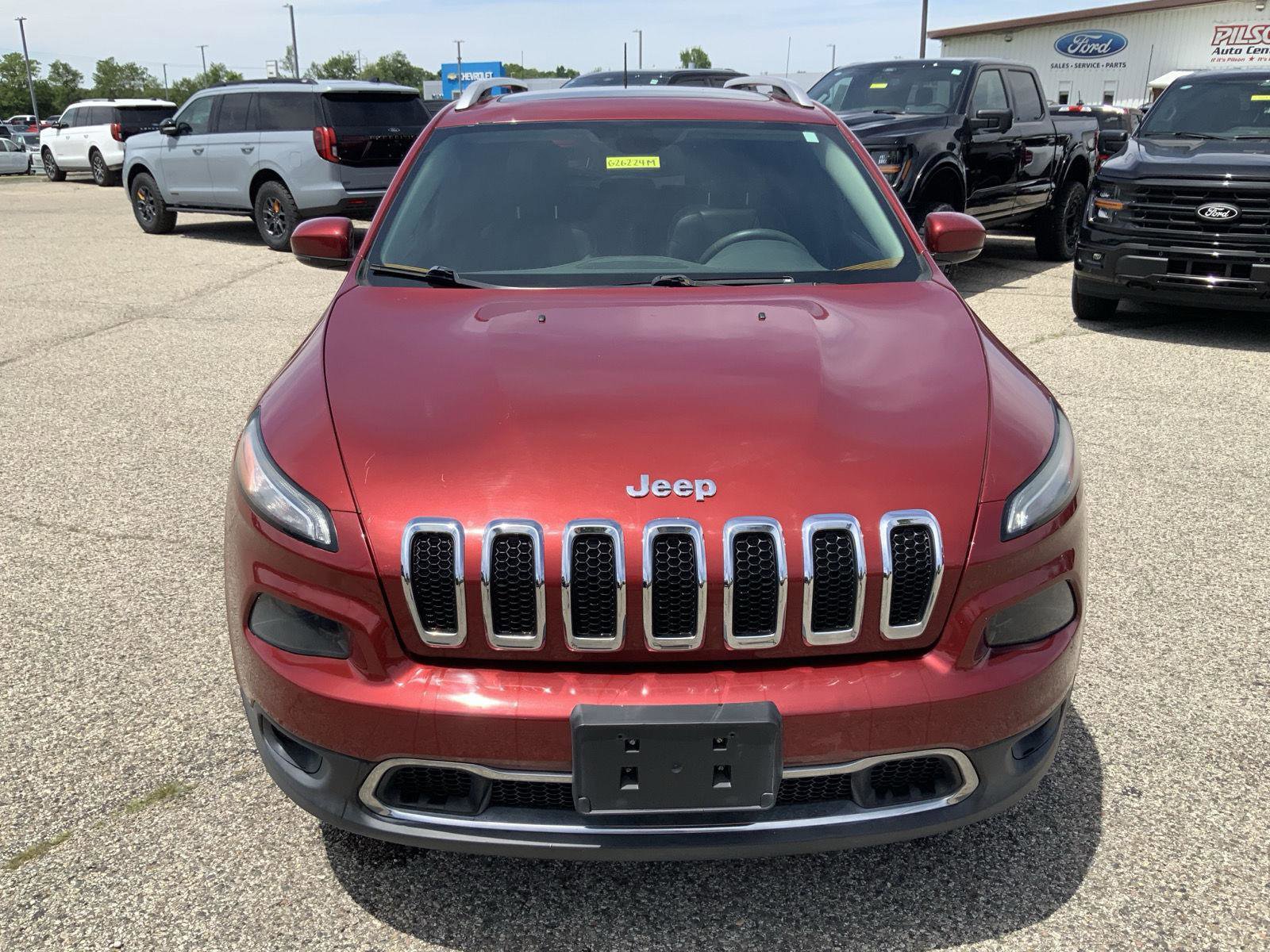 Used 2016 Jeep Cherokee Limited AWD/4WD image 3