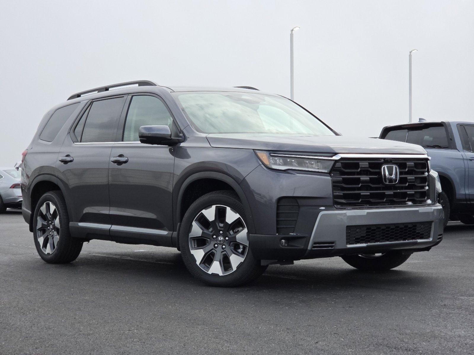 New 2026 Honda Pilot Elite image 2