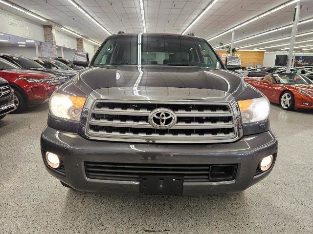 Used 2013 Toyota Sequoia Platinum AWD/4WD image 2