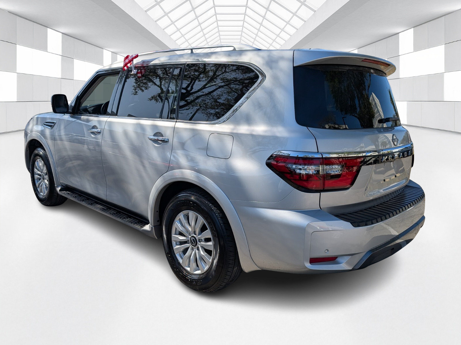 Certified 2024 Nissan Armada SV RWD image 5