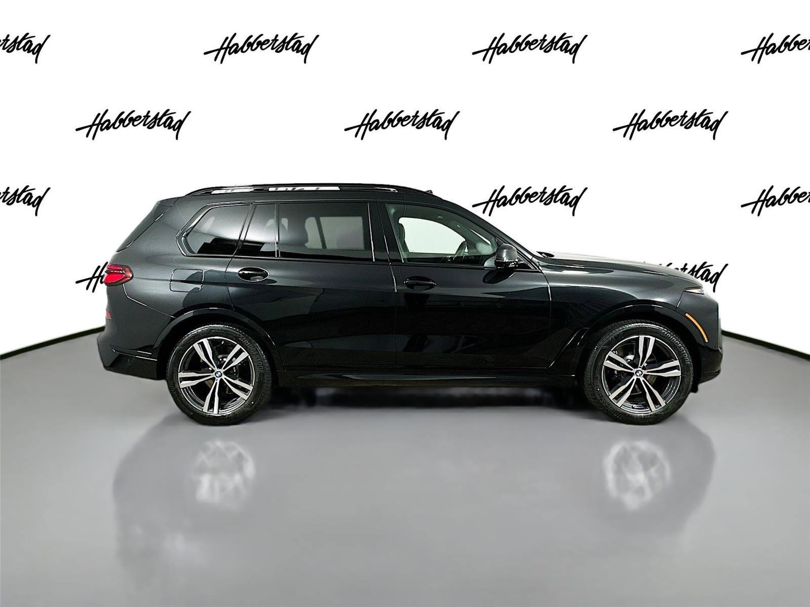New 2026 BMW X7 xDrive40i w/ Executive Package image 4