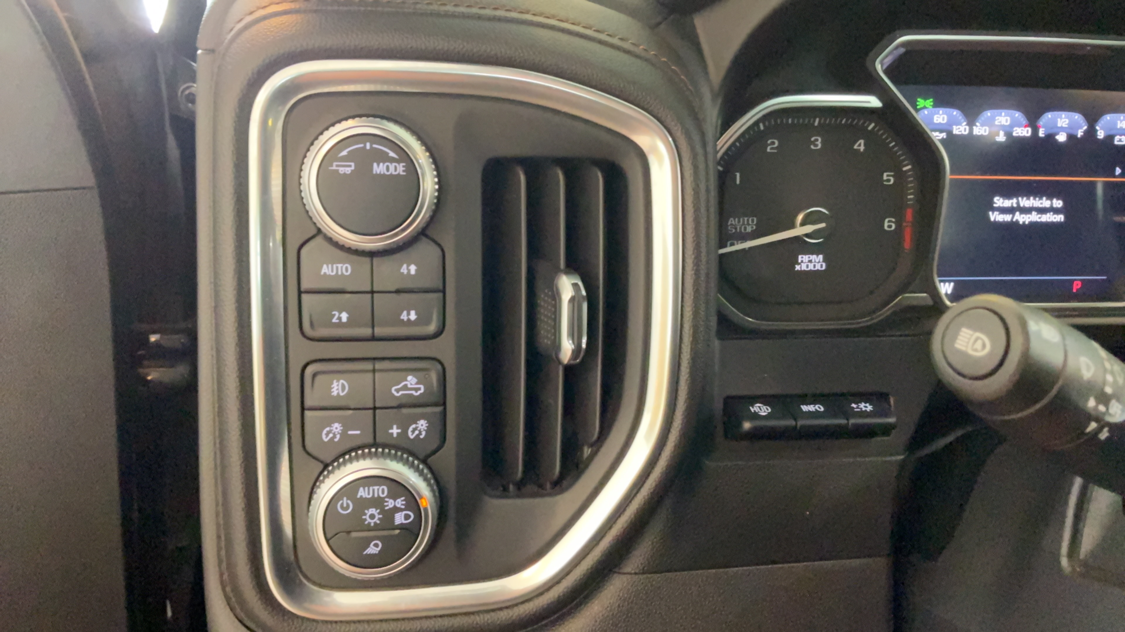 Used 2020 GMC Sierra 1500 AT4 w/ AT4 Premium Package AWD/4WD image 26