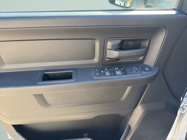 Used 2024 RAM 3500 Tradesman w/ Chrome Appearance Group image 8