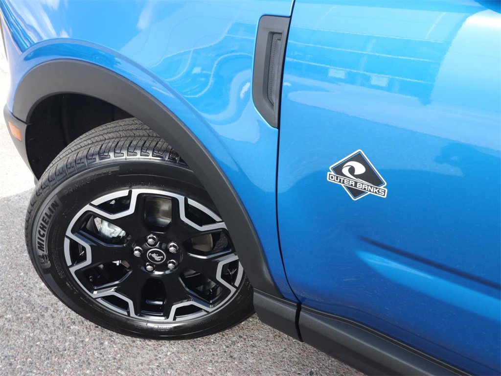 Certified 2025 Ford Bronco Sport Outer Banks w/ Outer Banks Tech Package+ image 3