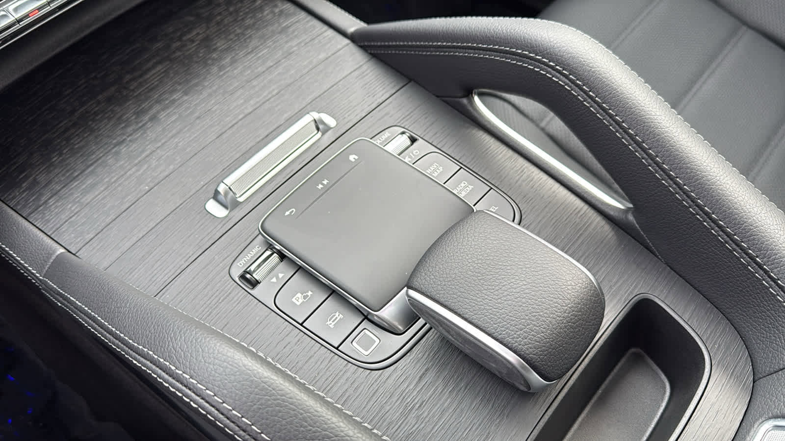 New 2026 Mercedes-Benz GLE 450 4MATIC image 22