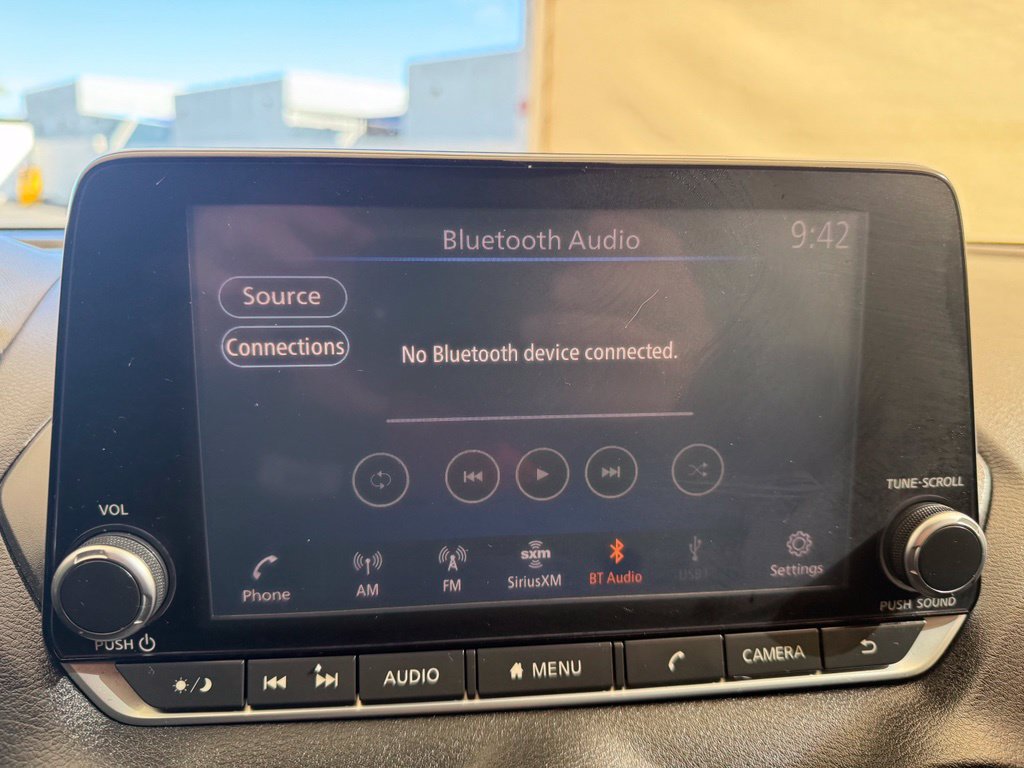 Used 2020 Nissan Sentra SV FWD image 31