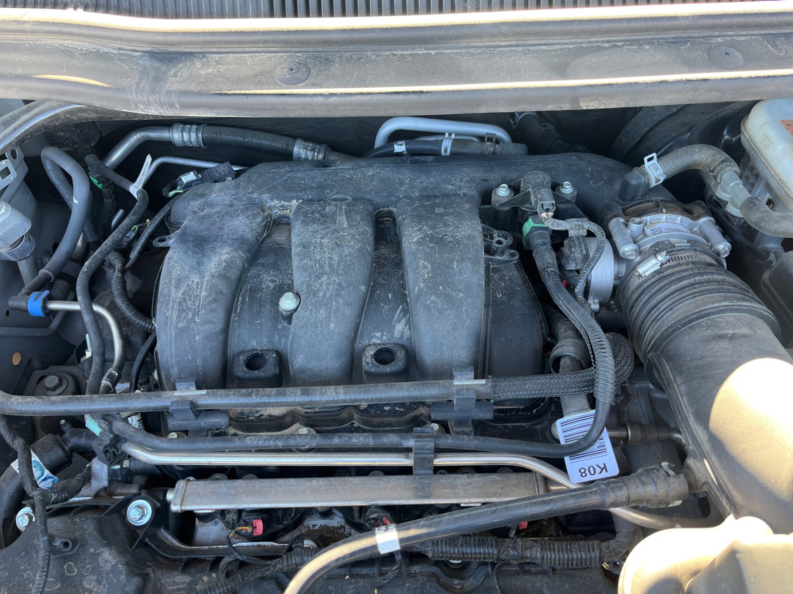 Used 2018 Ford Explorer Limited w/ Ford Safe & Smart Package image 22