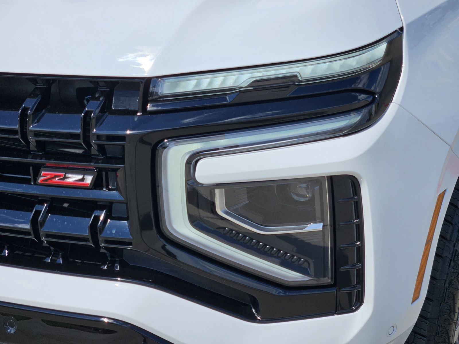 New 2026 Chevrolet Suburban Z71 image 11