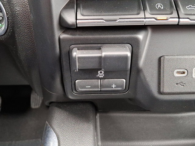 Used 2020 GMC Sierra 1500 Elevation image 25