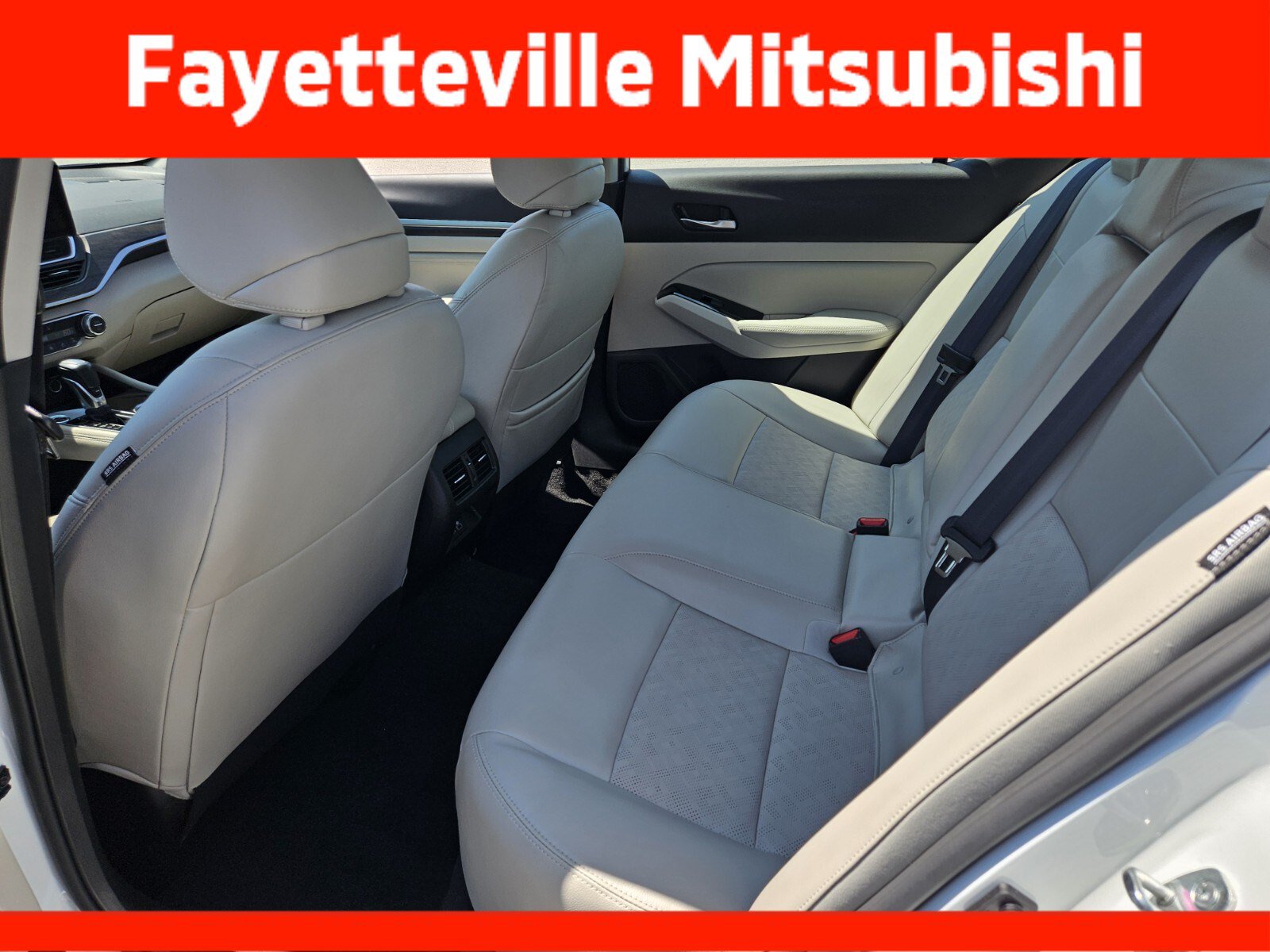 Used 2023 Nissan Altima 2.5 SL AWD/4WD image 10