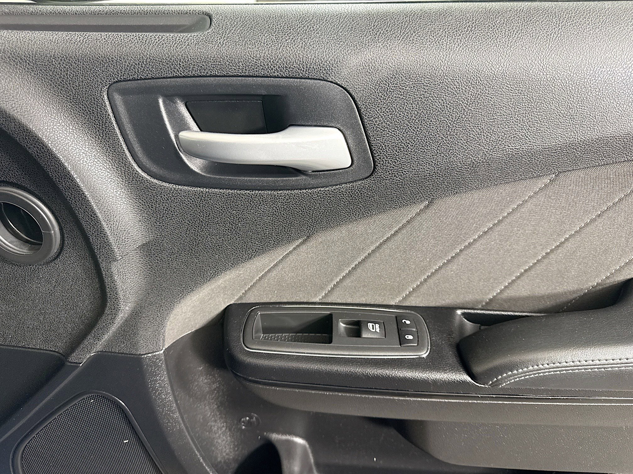 Used 2021 Dodge Charger SXT w/ Blacktop Package image 31