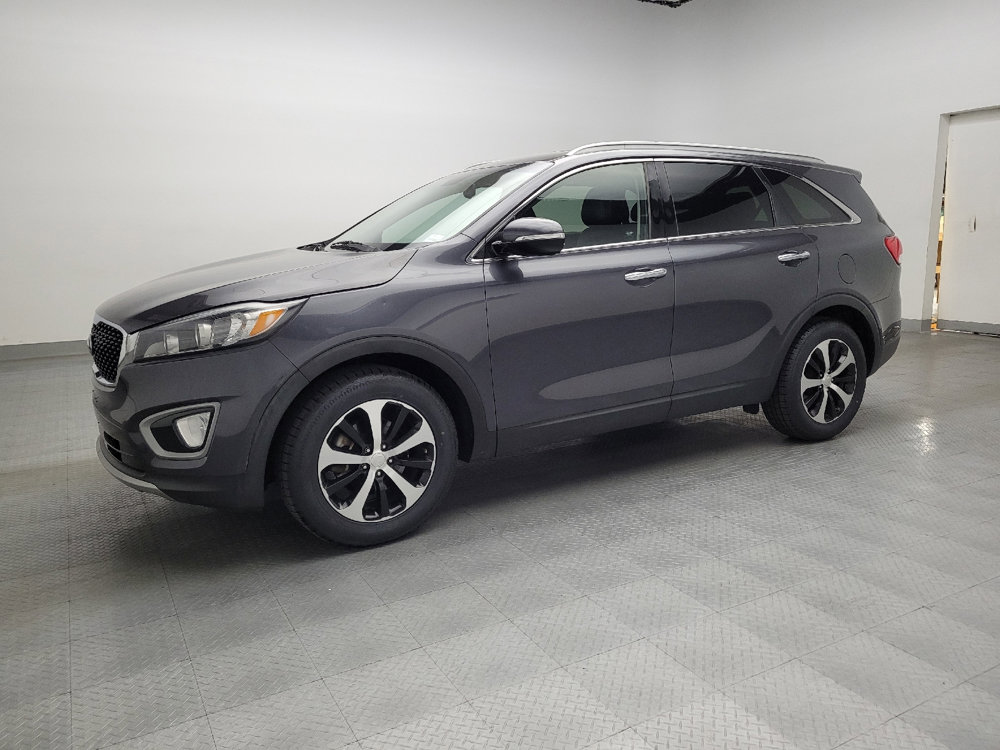 Used 2016 Kia Sorento EX image 2