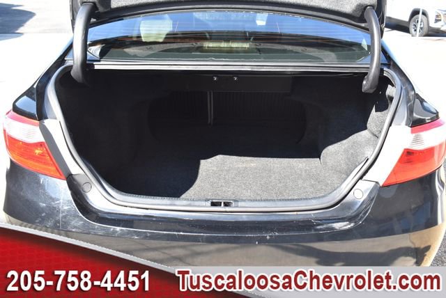 Used 2016 Toyota Camry SE image 9