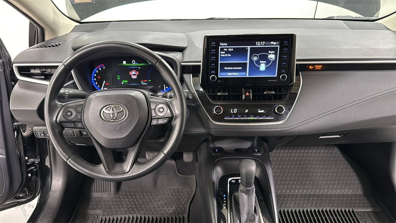 Used 2022 Toyota Corolla LE image 9