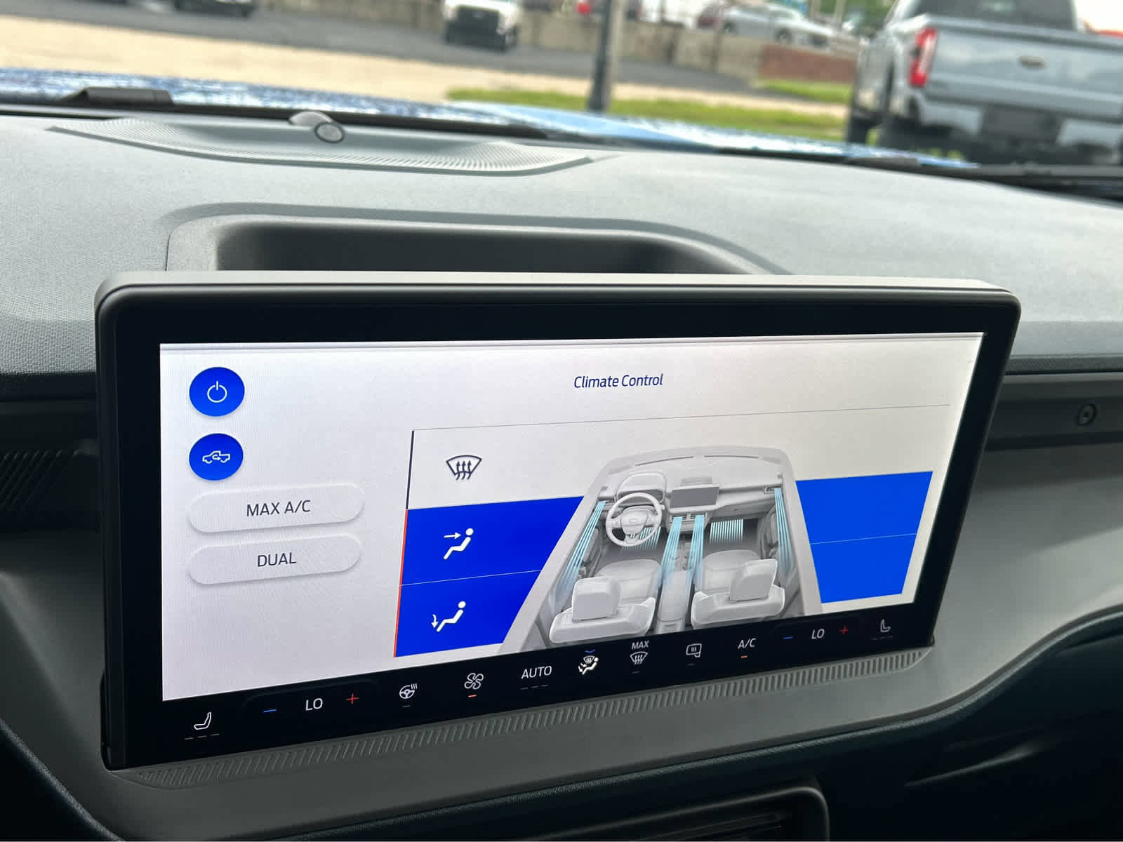 New 2025 Ford Maverick Lobo image 43