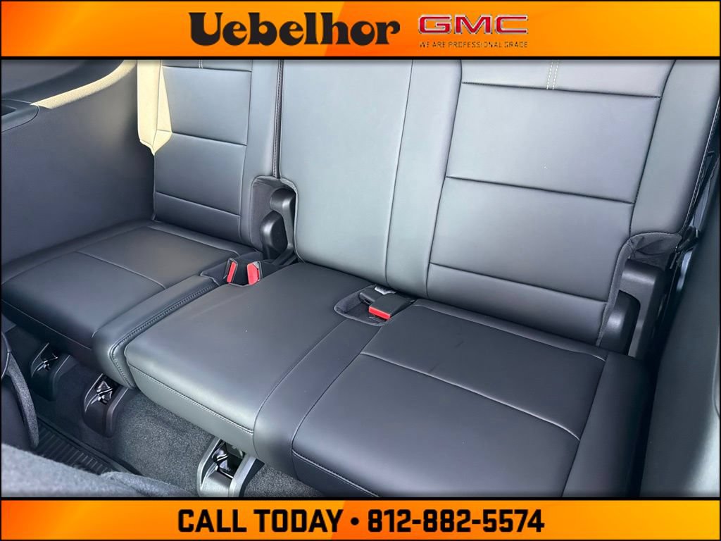 New 2026 GMC Acadia Elevation w/ Elevation Premium Package AWD/4WD image 23