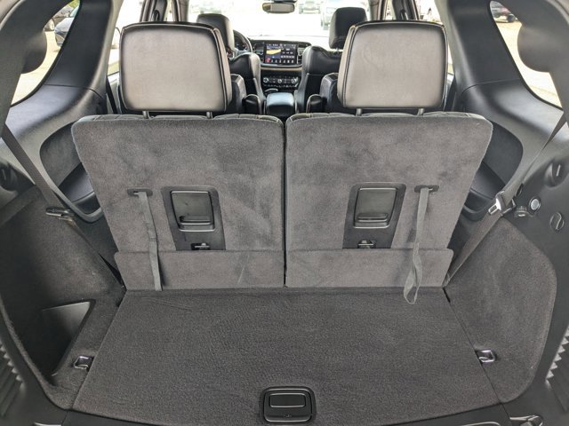 Certified 2023 Dodge Durango R/T w/ Hemi Orange Plus Package image 6