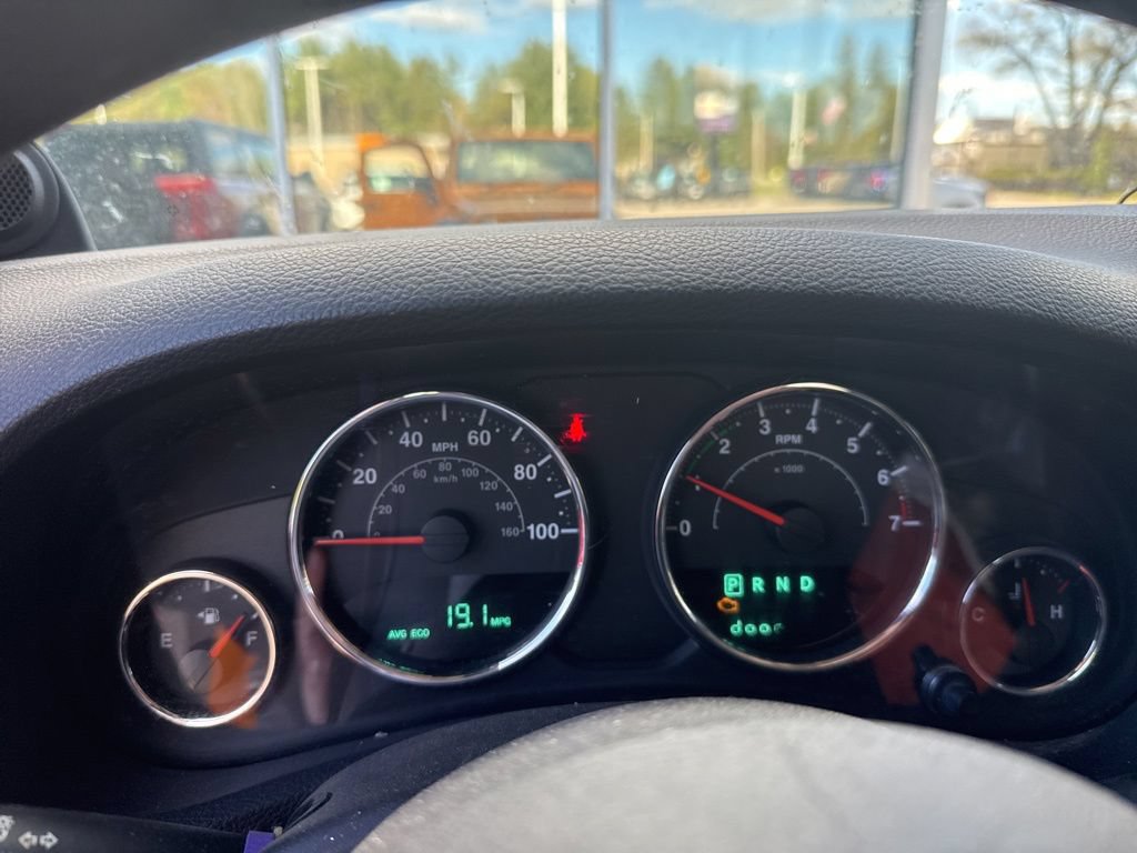 Used 2012 Jeep Wrangler Sport AWD/4WD image 6