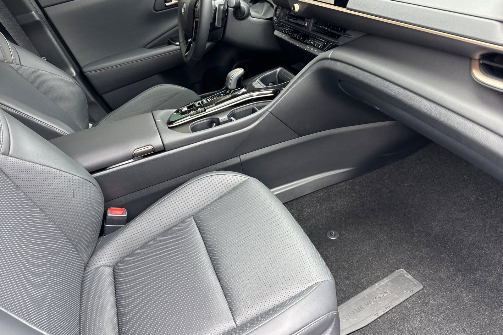Certified 2026 Toyota Crown Signia AWD/4WD image 16