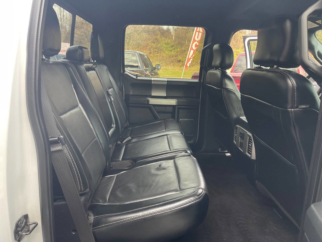 Used 2015 Ford F150 Lariat w/ Equipment Group 501A Mid AWD/4WD image 26