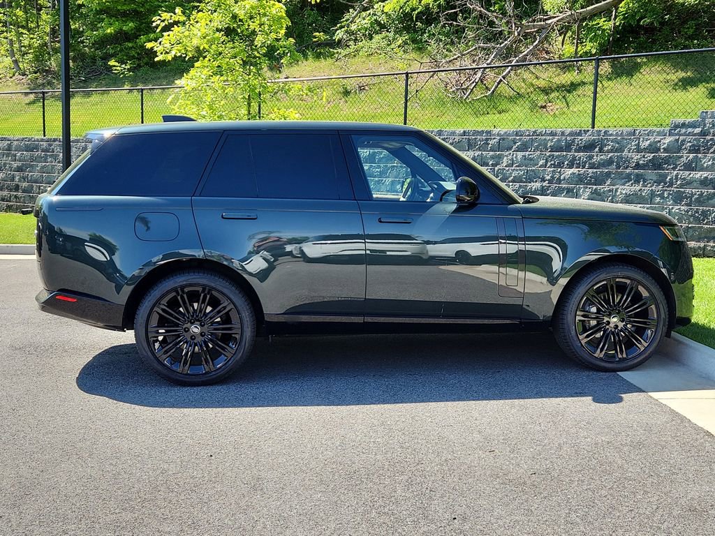 Used 2023 Land Rover Range Rover SE AWD/4WD image 11