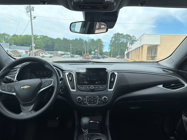 Used 2024 Chevrolet Malibu LT FWD image 12