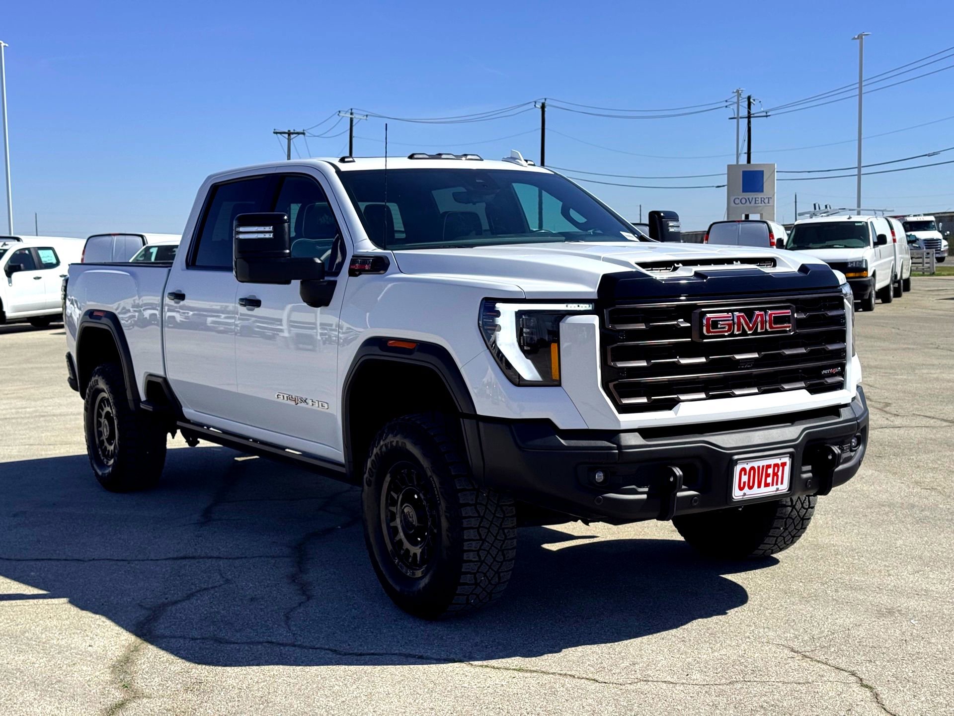 Used 2024 GMC Sierra 2500 AT4X w/ AT4X AEV Edition image 7