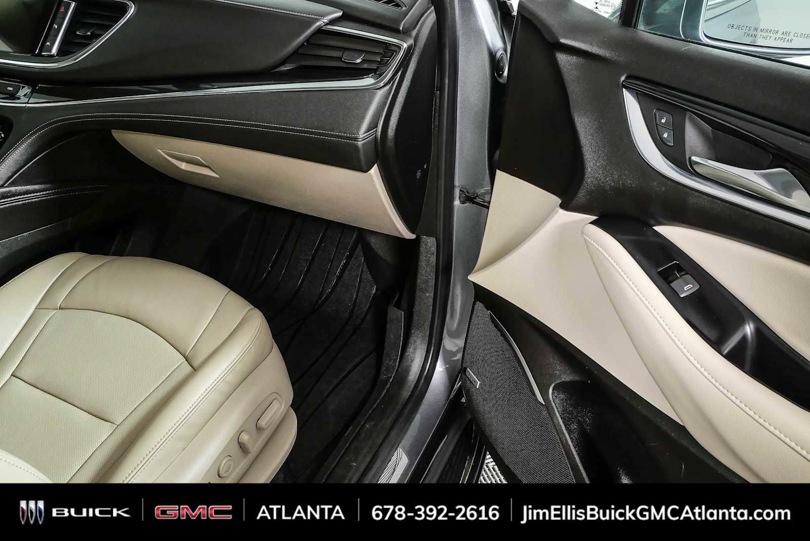 Used 2020 Buick Enclave Premium w/ Sun and Sites Package FWD image 25