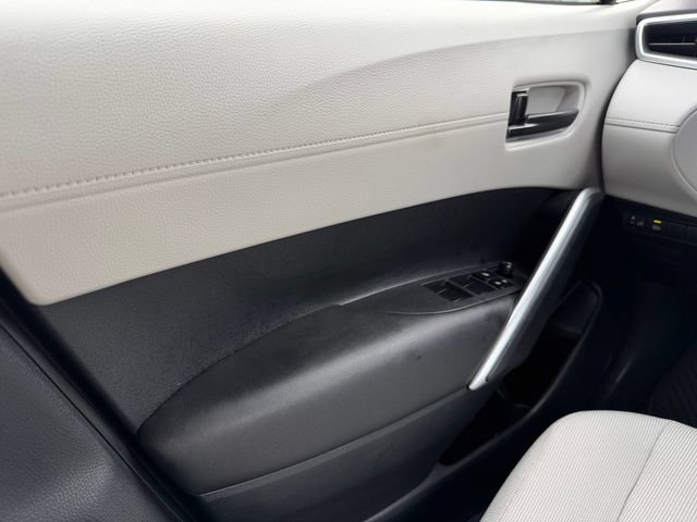 Certified 2024 Toyota Corolla Cross LE w/ Moonroof Package AWD/4WD image 31