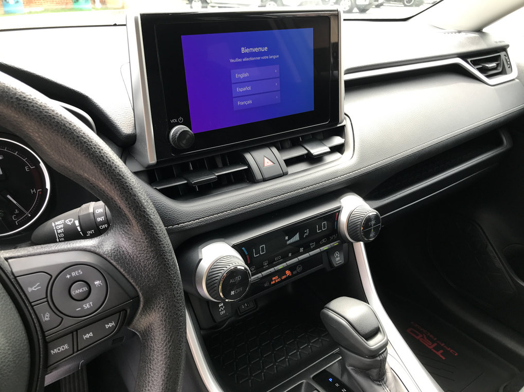 Certified 2025 Toyota RAV4 XLE AWD/4WD image 17