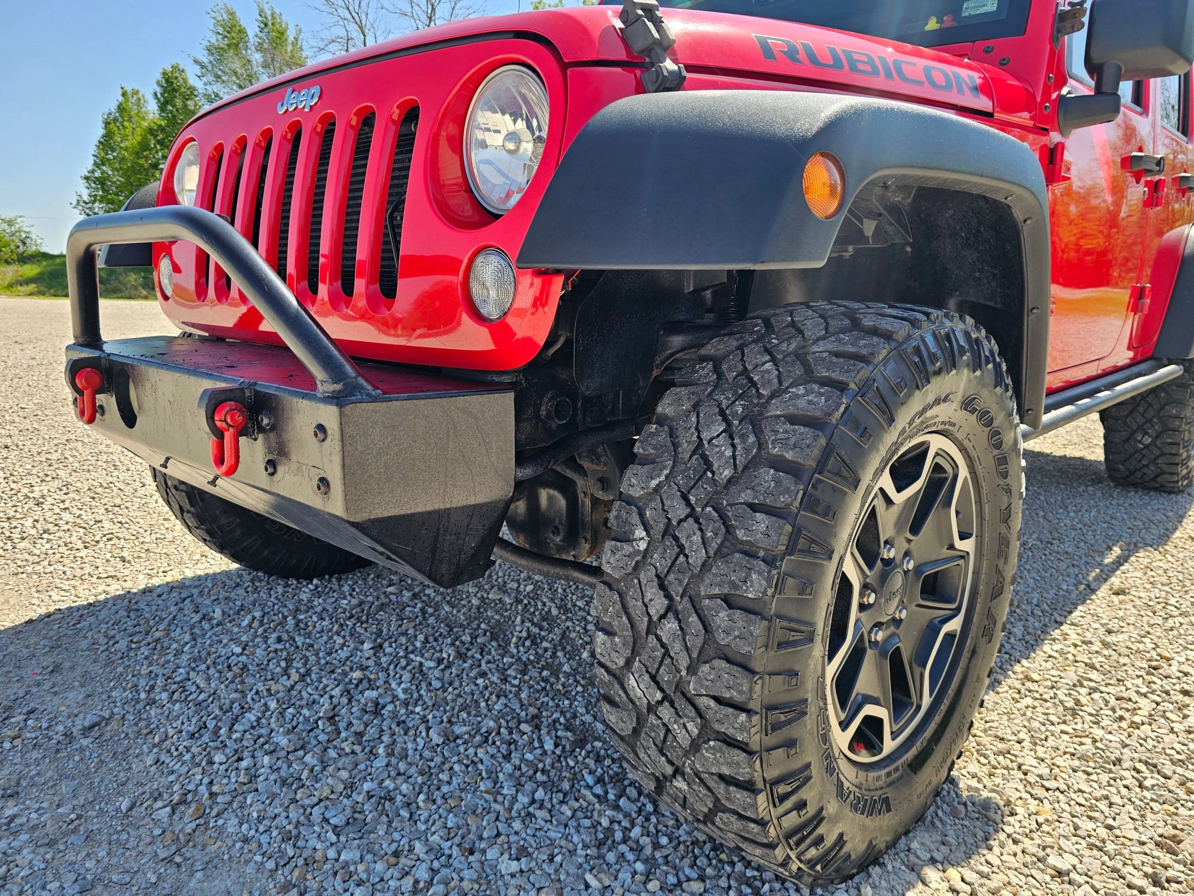 Used 2015 Jeep Wrangler Unlimited Rubicon AWD/4WD image 11