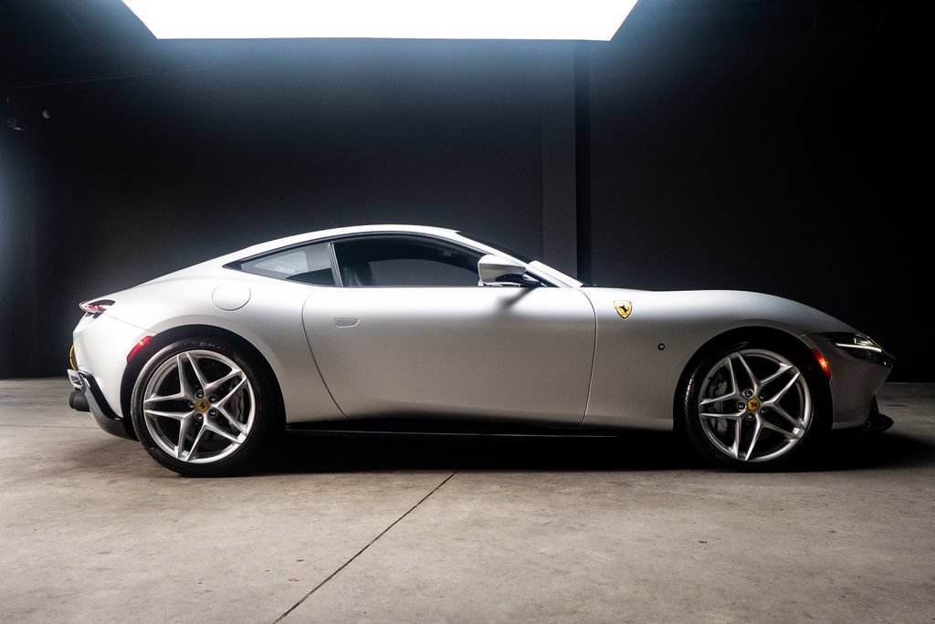 Used 2022 Ferrari Roma RWD image 54