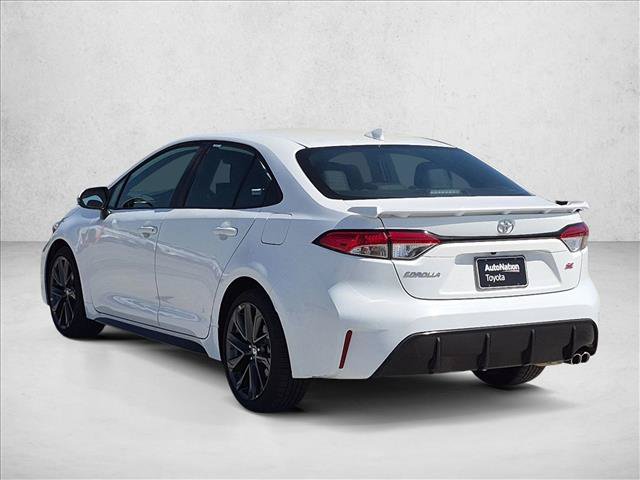 Certified 2025 Toyota Corolla SE w/ SE Premium Package FWD image 8